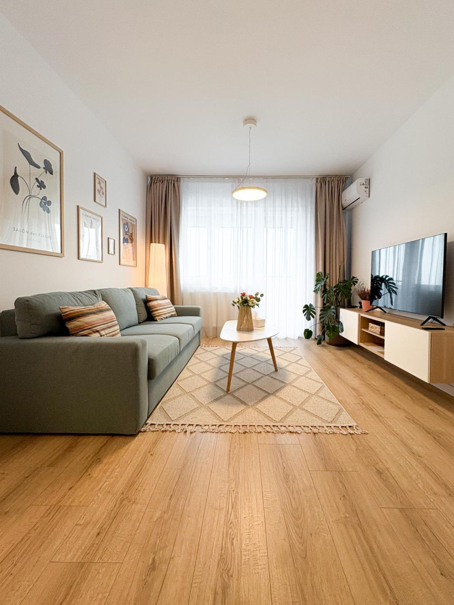 The Cozy Flat - Modern, New, 2 Rooms Apartment, Parking Бухарест Экстерьер фото